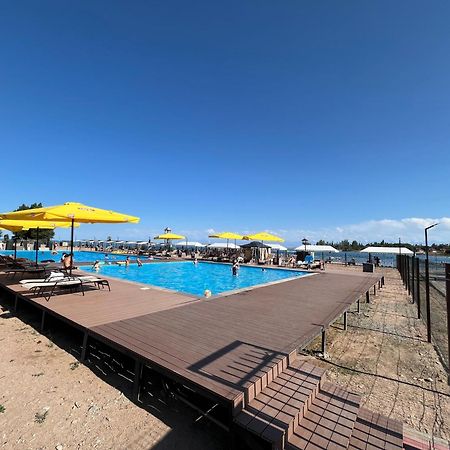 Deluxe Royal Beach Chok-Tal Екстер'єр фото